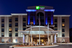 Отель Holiday Inn Express Hotel & Suites Hope Mills-Fayetteville Airport, an IHG Hotel  Хоп Милс